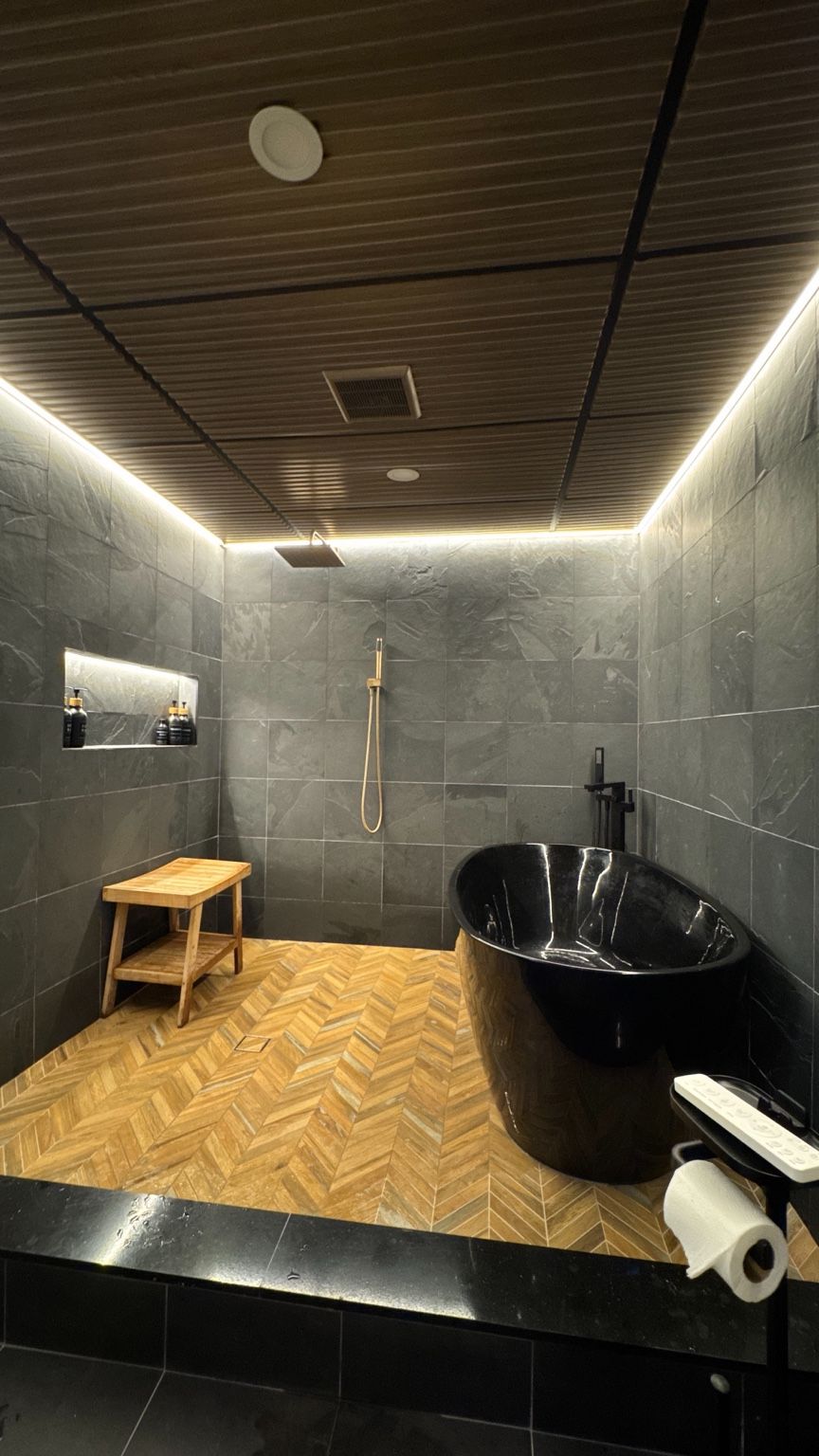 Charlie’s Kitchen & Bath