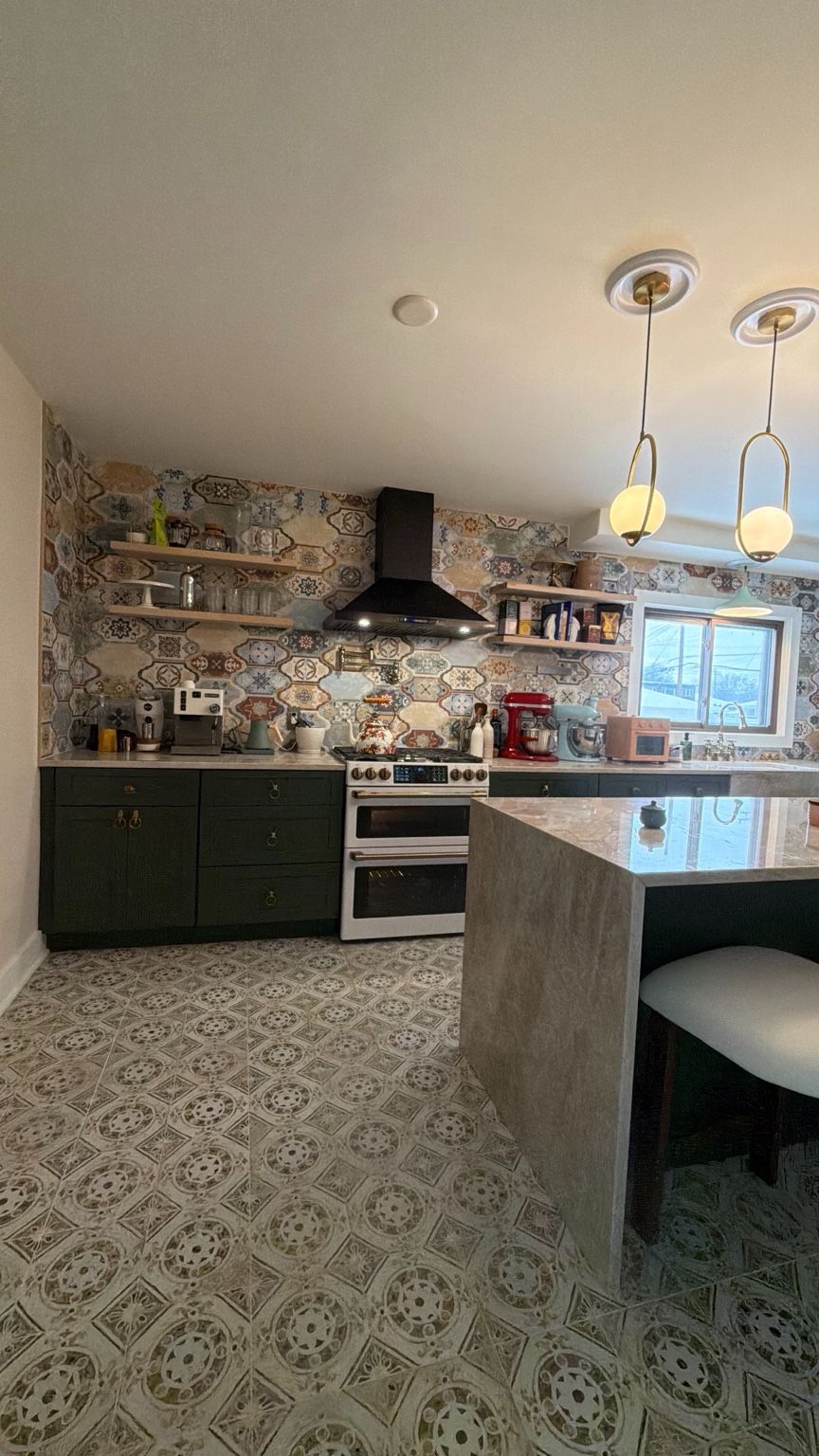 Charlie’s Kitchen & Bath